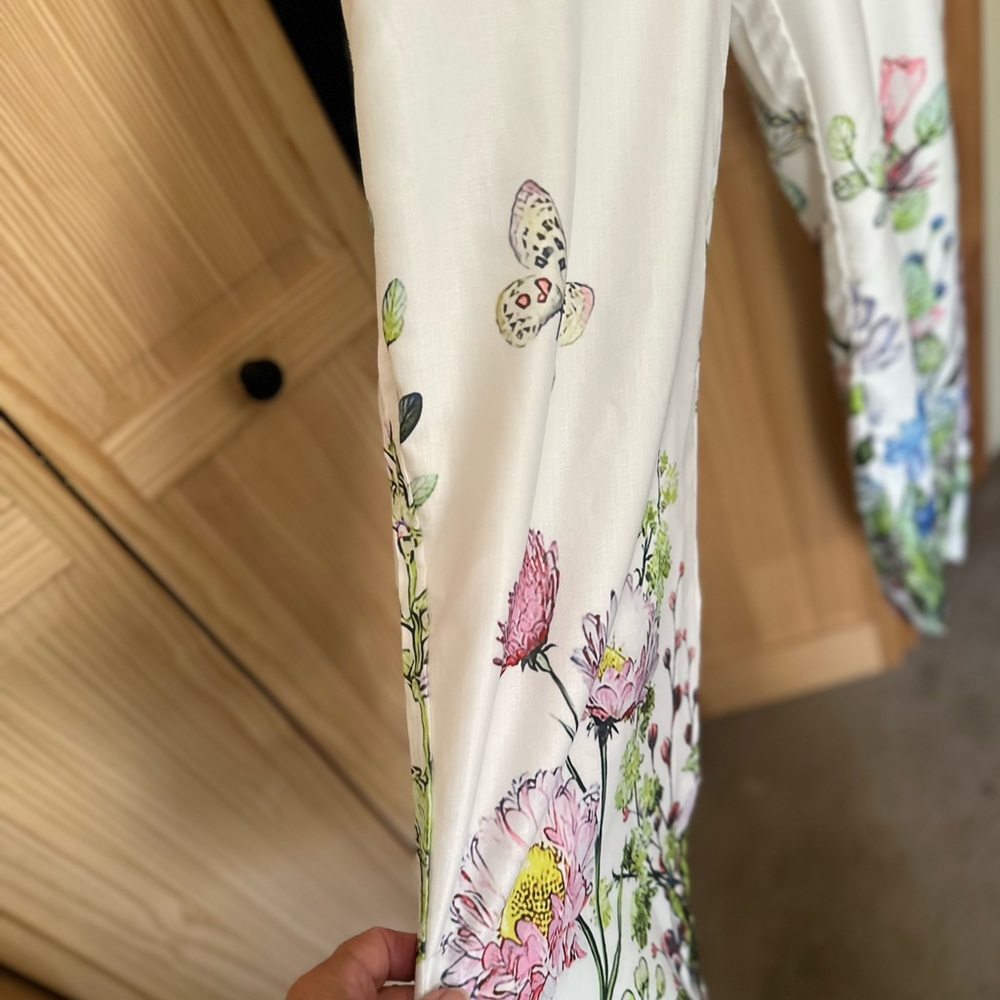 Floral Butterfly Print Jumpsuit/ never worn - Picture 4 of 8